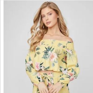 GUESS ILAR linen off shldr top $44.99 Large color spring awakening